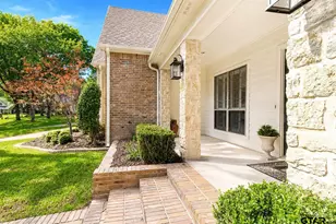 3638 Canyon Creek, Tyler, TX 75707 - Photo 3