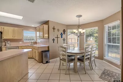 220 Eastgate Dr, Whitehouse, TX 75791 - Photo 9