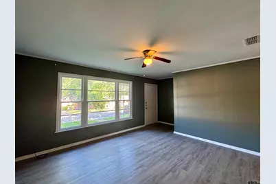 1725 S. Mahon, Tyler, TX 75701 - Photo 3