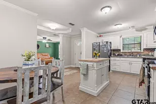 208 Richardson St, Longview, TX 75602 - Photo 7
