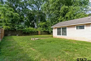 208 Richardson St, Longview, TX 75602 - Photo 19