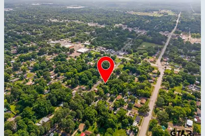 208 Richardson Street, Longview, TX 75602 - Photo 23
