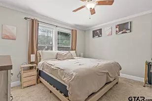 208 Richardson St, Longview, TX 75602 - Photo 13