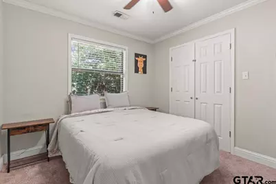 208 Richardson Street, Longview, TX 75602 - Photo 11