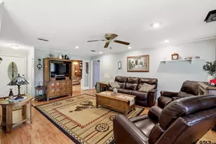 1211 An County Rd 153, Palestine, TX 75801 - Photo 5