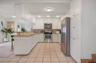 21214 Bay View Dr, Flint, TX 75762 - Photo 3