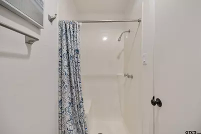 21214 Bay View Dr, Flint, TX 75762 - Photo 15
