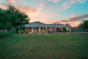 1001 Jamerison, White Oak, TX 75693 - Photo 3