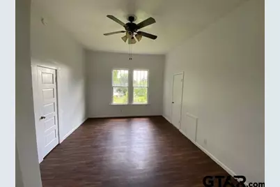 306 S Fenton Ave, Tyler, TX 75702 - Photo 9