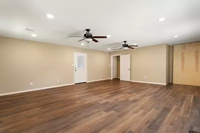 514 Juanita, Chandler, TX 75758 - Photo 31