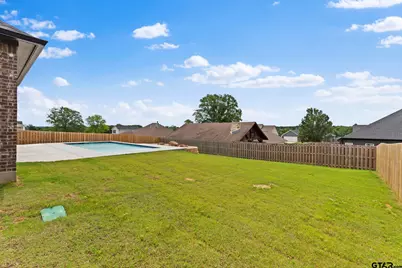 16417 Clearview Dr, Lindale, TX 75771 - Photo 9