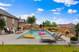 16417 Clearview Dr, Lindale, TX 75771 - Photo 1