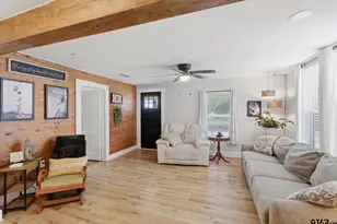 307 Locust St, Winnsboro, TX 75494 - Photo 11