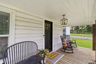 307 Locust St, Winnsboro, TX 75494 - Photo 5