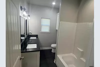 429/501 W Vance, Tyler, TX 75702 - Photo 15