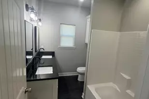 429/501 W Vance, Tyler, TX 75702 - Photo 15