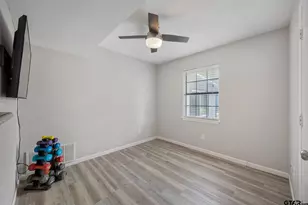 406 Water St, Bullard, TX 75757 - Photo 13