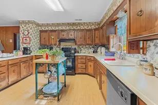 107 Lakeside Dr, Palestine, TX 75801 - Photo 15