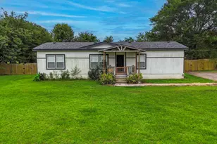 20970 Joe Paul Ln, Chandler, TX 75758 - Photo 1