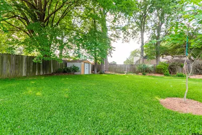 604 Hampshire St, Longview, TX 75605 - Photo 37
