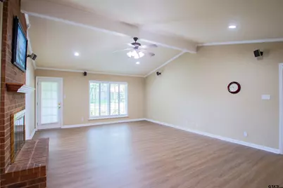 604 Hampshire St, Longview, TX 75605 - Photo 3
