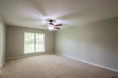 604 Hampshire St, Longview, TX 75605 - Photo 25