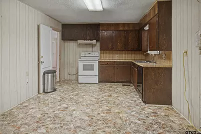 1085 Pyeatt Rd, Gladewater, TX 75647 - Photo 29
