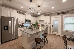 704 Liberty St, Bullard, TX 75757 - Photo 9