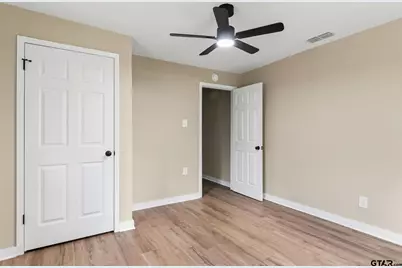 205 Hollywood St, Arp, TX 75750 - Photo 29