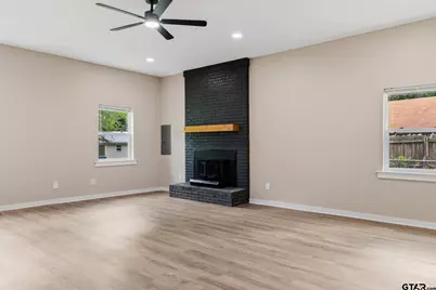 205 Hollywood St, Arp, TX 75750 - Photo 19