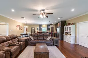16 Co Rd 1193, Yantis, TX 75497 - Photo 9