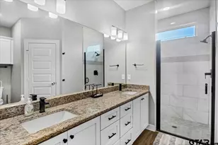 1802 Forestdale Blvd, Whitehouse, TX 75791 - Photo 25