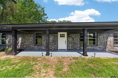 206 Elm Street, Winona, TX 75792 - Photo 1