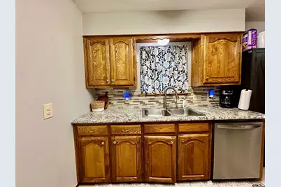 403 Shelly Drive, Whitehouse, TX 75791 - Photo 9