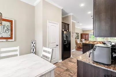 5117 Chadborne, Tyler, TX 75703 - Photo 11