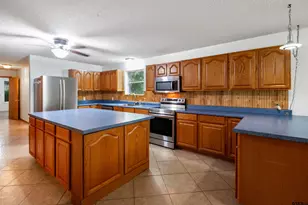 781 Fm 315 S, Chandler, TX 75758 - Photo 9