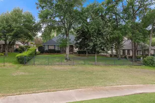 1701 Royal Oak Dr, Tyler, TX 75703 - Photo 31
