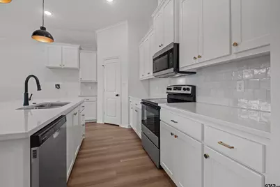 7908 Greenhill Drive, Tyler, TX 75703 - Photo 5