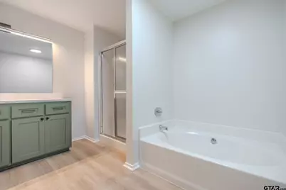 501 W Rieck Rd, Tyler, TX 75703 - Photo 17