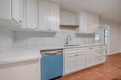 501 W Rieck Rd, Tyler, TX 75703 - Photo 9