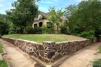 424 W Houston St, Tyler, TX 75702 - Photo 33