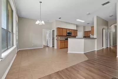 114 Haley Lane, Chandler, TX 75758 - Photo 5