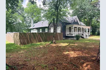 605 E Calvert, Troup, TX 75789 - Photo 5