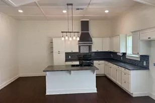 605 E Calvert, Troup, TX 75789 - Photo 11