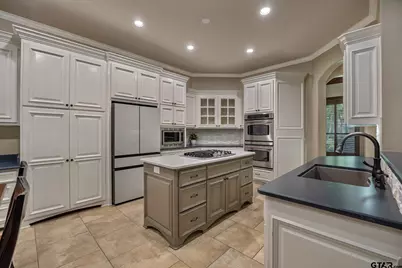 1915 Stonegate Valley Dr., Tyler, TX 75703 - Photo 21