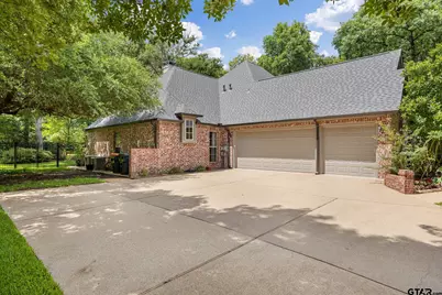 1915 Stonegate Valley Dr., Tyler, TX 75703 - Photo 35