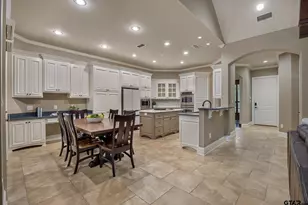 1915 Stonegate Valley Drive, Tyler, TX 75703 - Photo 19