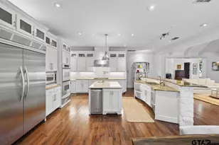1950 Stonegate Circle, Tyler, TX 75703 - Photo 11