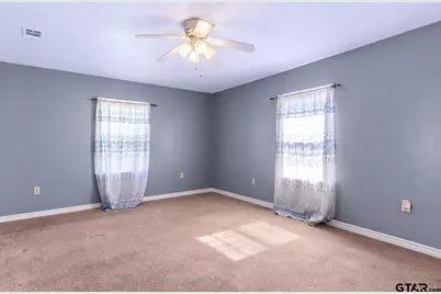 709 Corrigan, Kilgore, TX 75662 - Photo 17