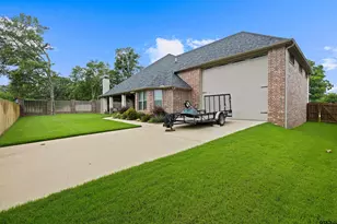102 Nathan, Chandler, TX 75758 - Photo 33
